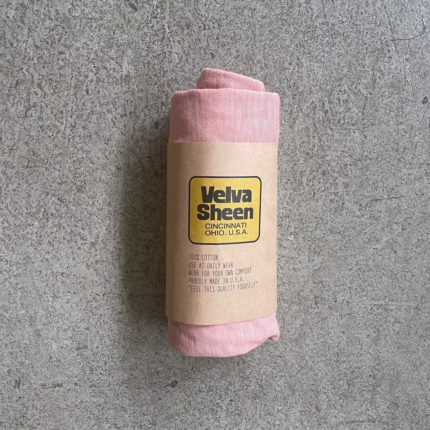 velva sheen | rolled s-s tee o.beige