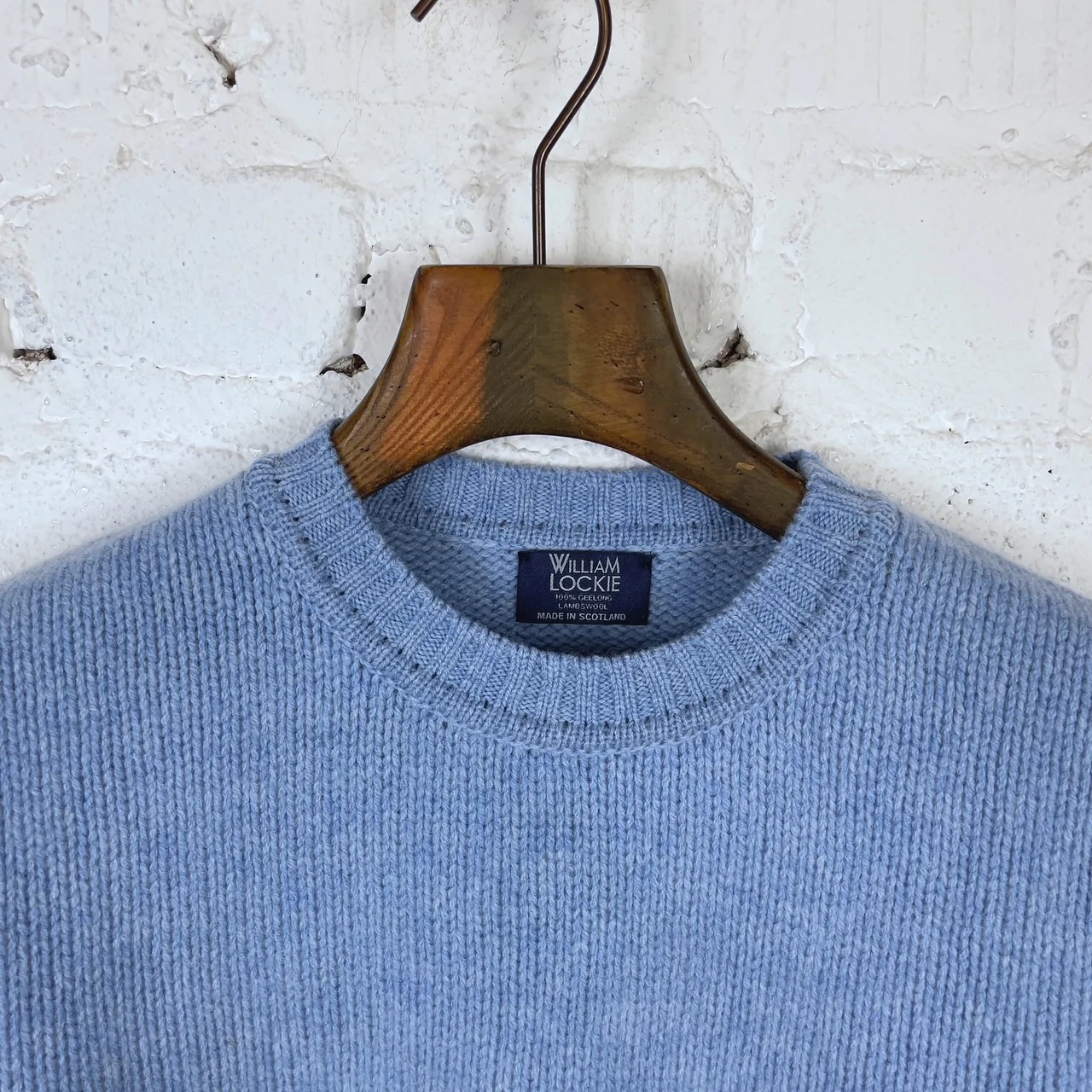 william lockie x stuf|f | lonny 4-ply crew neck sweater - glacier - Image 3