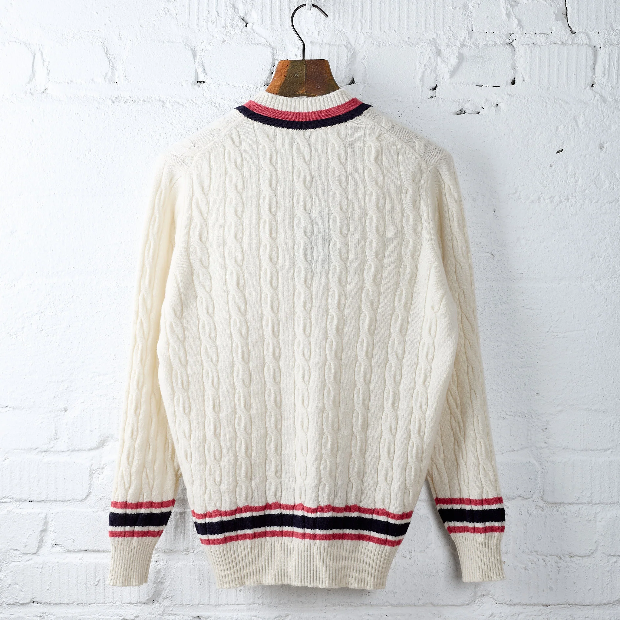 william lockie x stuf|f | super geelong cricket cable knit sweater - ecru/rouge/navy - Image 4