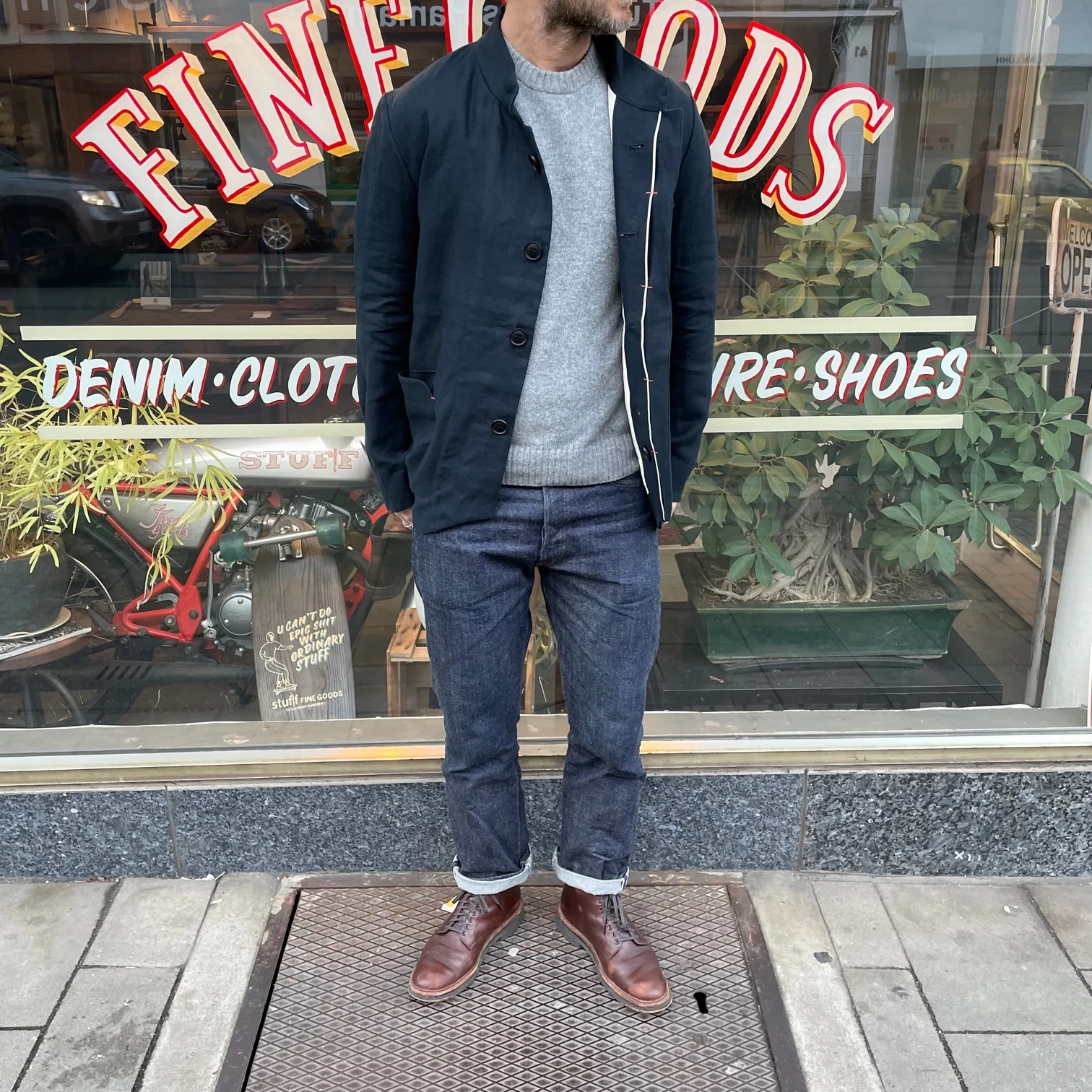workhouse | chinvest jacket in navy linen - Image 2