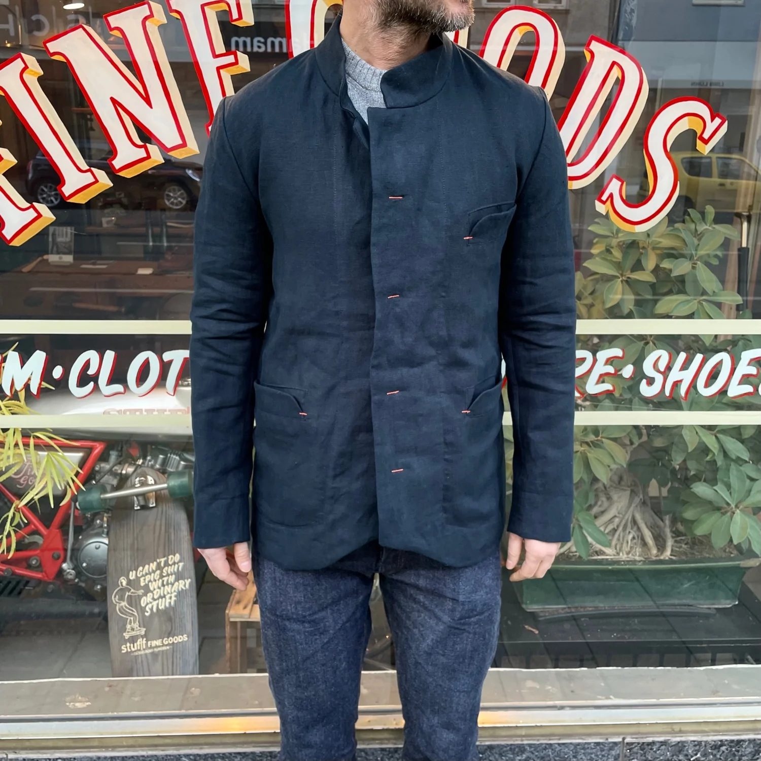 workhouse | chinvest jacket in navy linen - Image 4