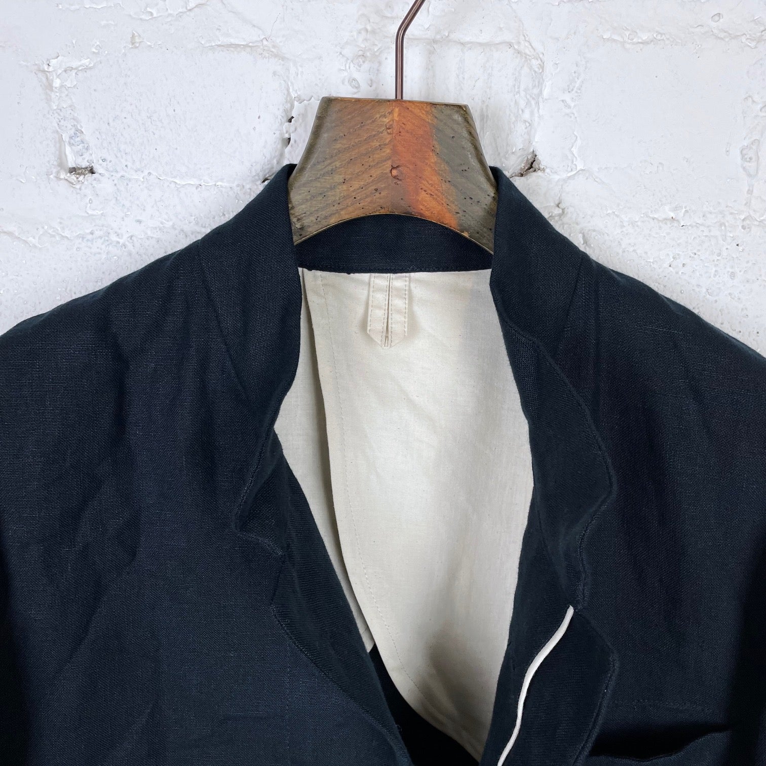 workhouse | chinvest jacket in navy linen - Image 6