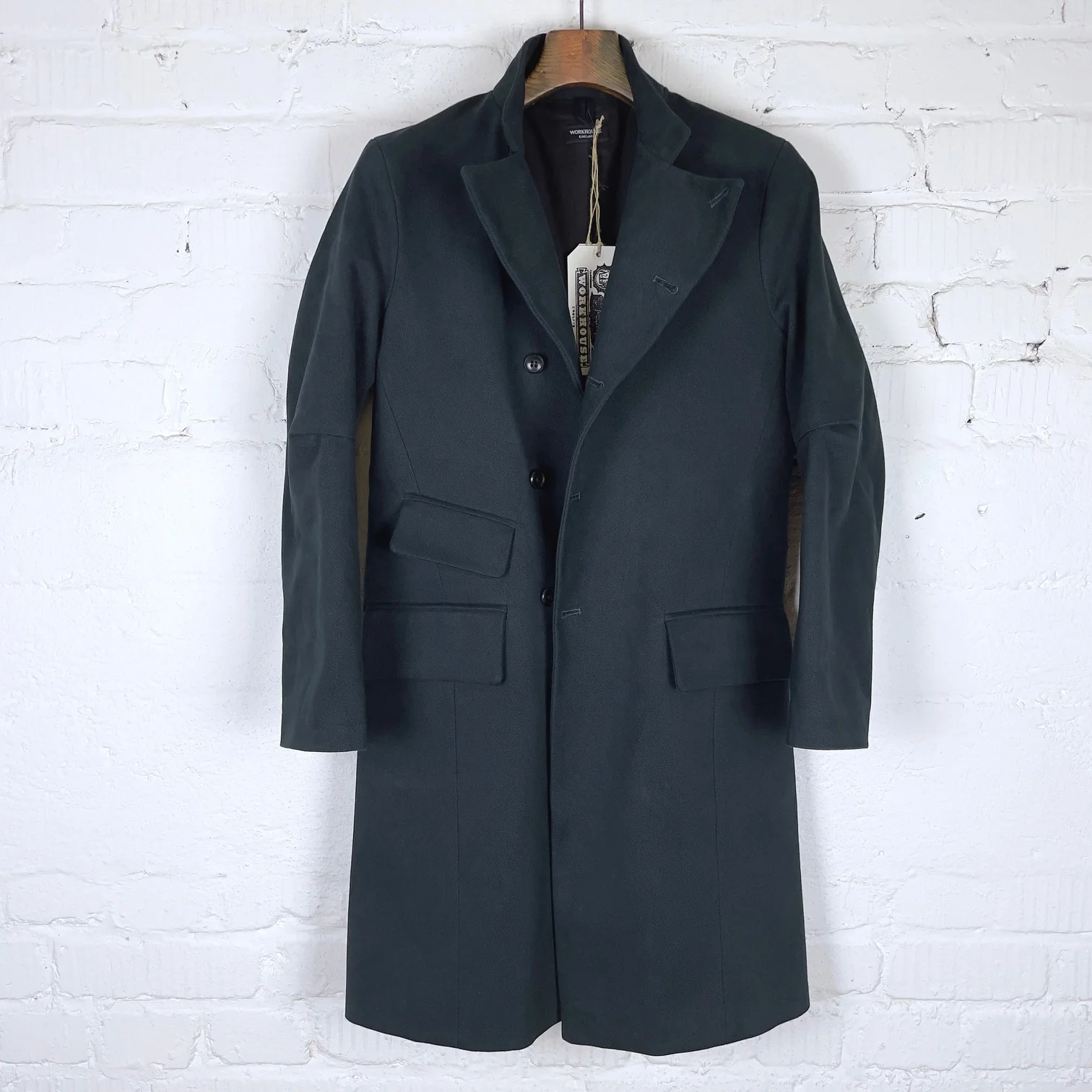 workhouse | east end coat in cotton drill - black